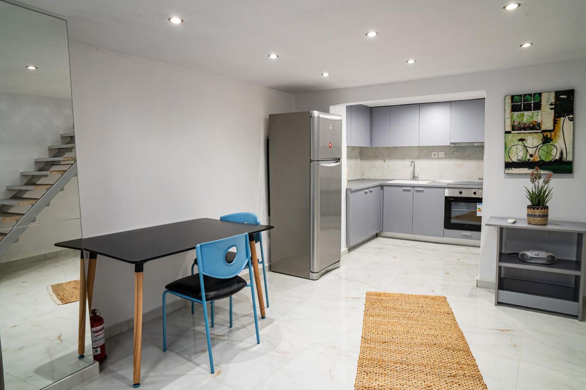 Feel Greek Hospitality #Θ005 Apartment Tesalonika Bagian luar foto
