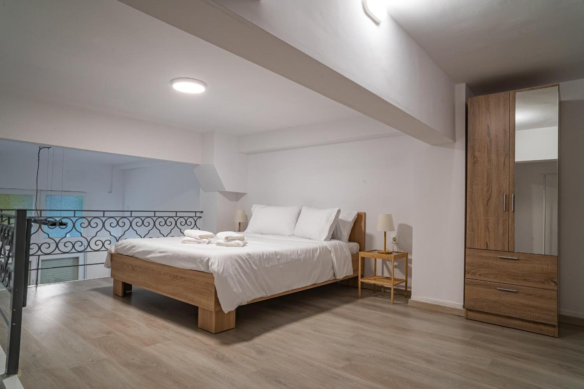Feel Greek Hospitality #Θ005 Apartment Tesalonika Bagian luar foto